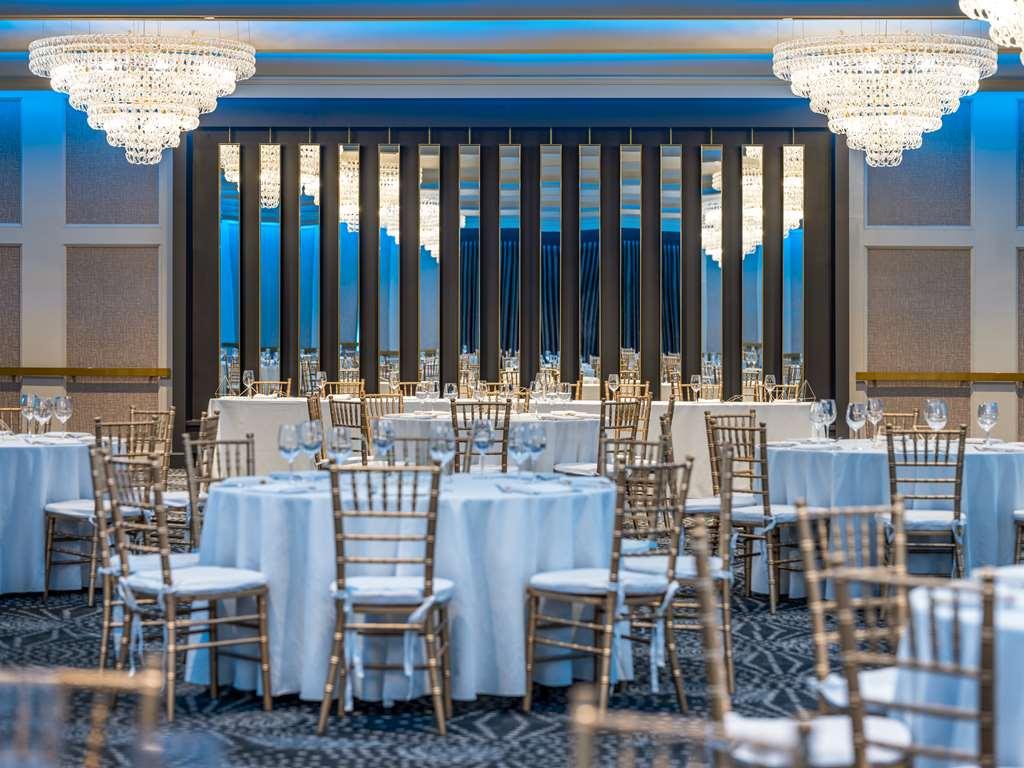 Carriage House And Conference Centre Calgary