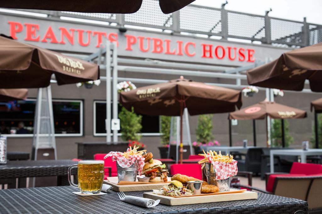 Carriage House And Conference Centre 4* Calgary