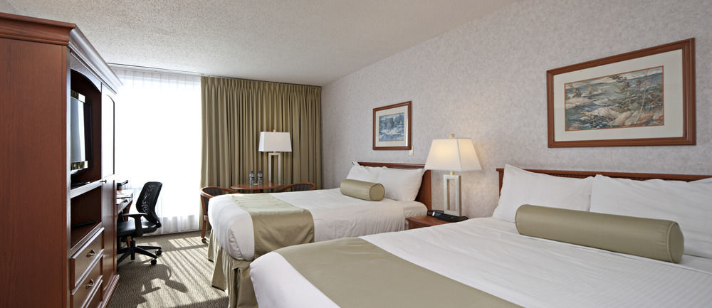 Hotel Carriage House And Conference Centre